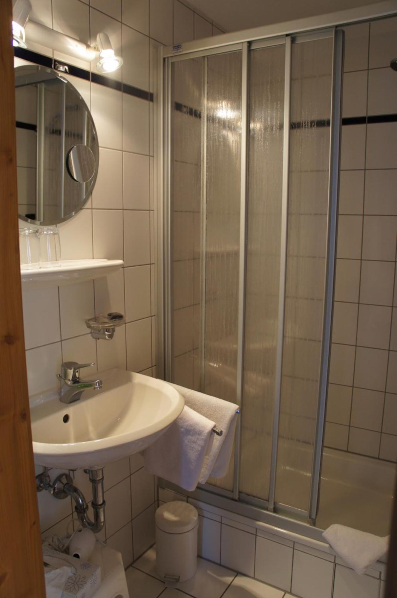 Hotel Schwarzer Adler 埃朗根 客房 照片